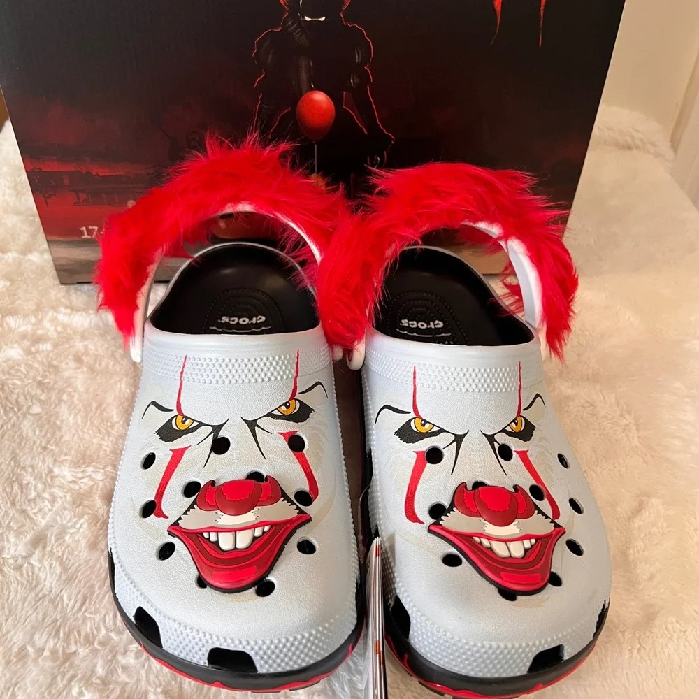 Crocs x IT Chapter 2 Pennywise Classic Clog Shoes Red Fur Size M8 / W10‎ NWB